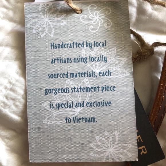 Woven wicker purse - Picture 5 of 5